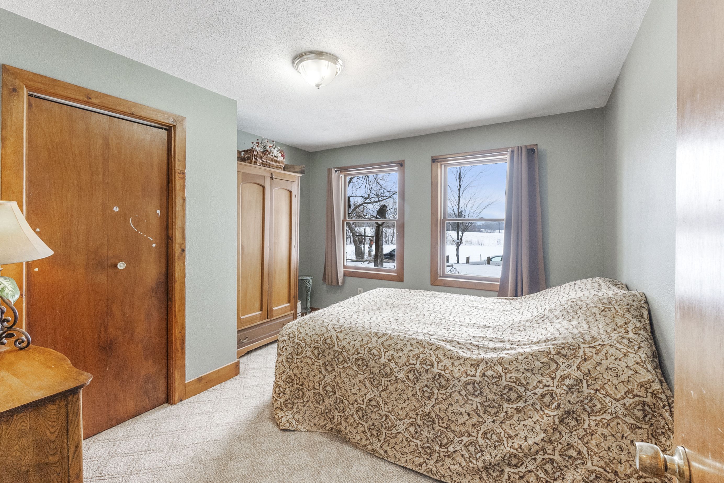 Listing Photo: 20-print-3251 Brandon Diagonal Blvd_Edits (20 of 52)